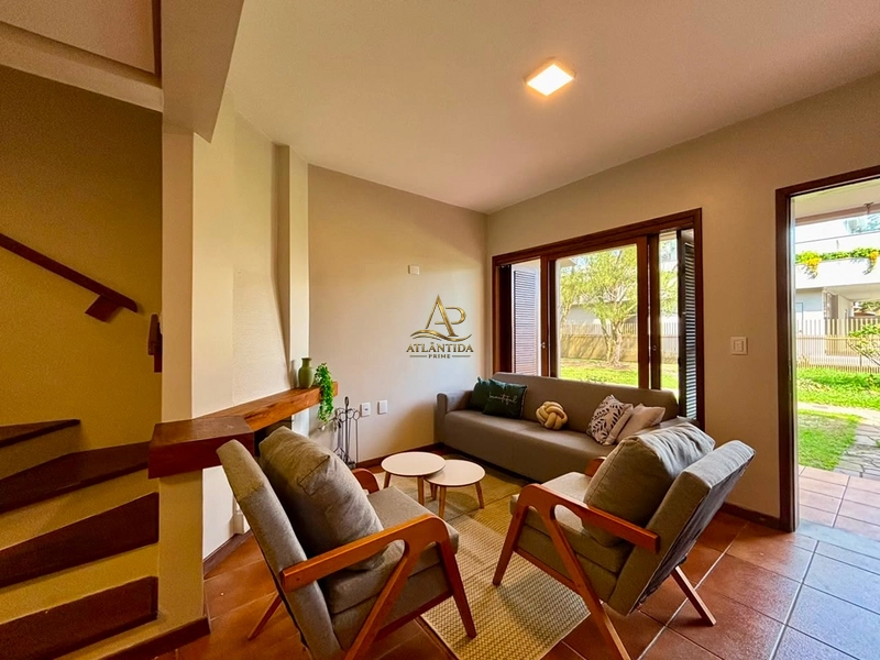 Duplex a junto ao mar , frente ampla área verde, sacada com vista !: 2ª foto da galeria de imagens do imóvel