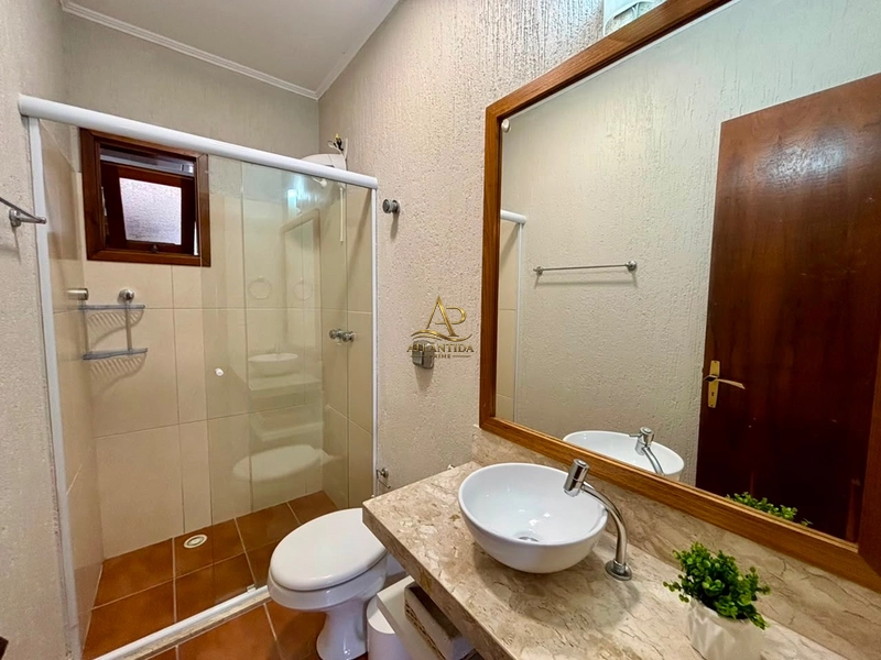 Duplex a junto ao mar , frente ampla área verde, sacada com vista !: 14ª foto da galeria de imagens do imóvel