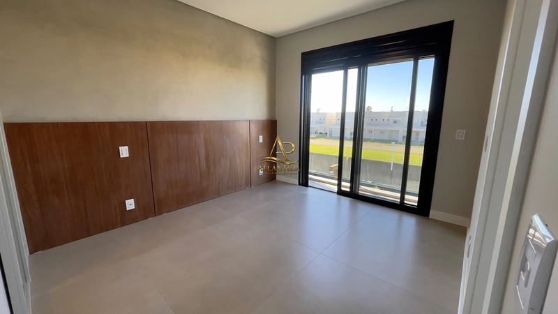 Residência exclusiva em condomínio fechado no bairro Maristela, em Xangri-Lá.: 18ª foto da galeria de imagens do imóvel