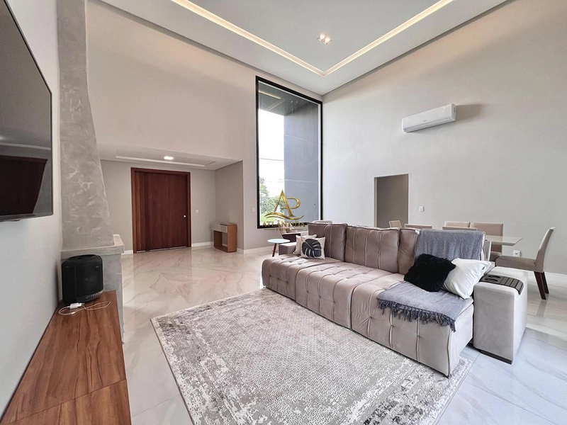 🏡 Seu novo endereço em Atlântida pode estar aqui! Casa térrea completa, mobiliada, com piscina, 4 dormitórios e excelente localização. Pronta para viver momentos especiais.: 6ª foto da galeria de imagens do imóvel