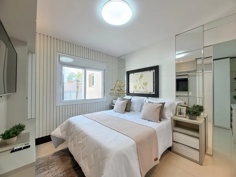 Belíssima casa em Atlãntida .: 32ª foto da galeria de imagens do imóvel