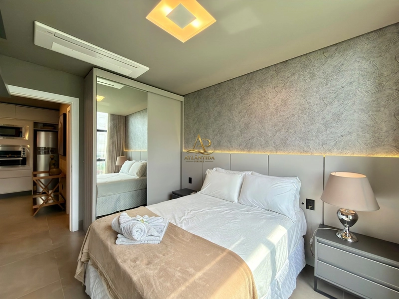 Apartamento finamente mobiliado e decorado, completo e pronto para você aproveitar — ou investir com excelente potencial de locação.: 5ª foto da galeria de imagens do imóvel