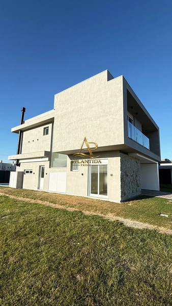 CASA EM CONDOMÍNIO À VENDA EM XANGRI-LÁ: 37ª foto da galeria de imagens do imóvel