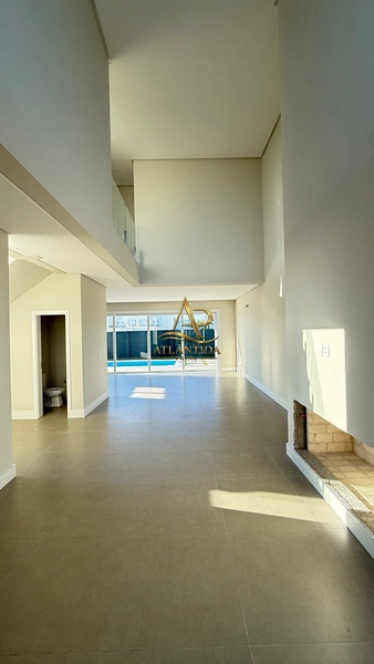 CASA EM CONDOMÍNIO À VENDA EM XANGRI-LÁ: 10ª foto da galeria de imagens do imóvel