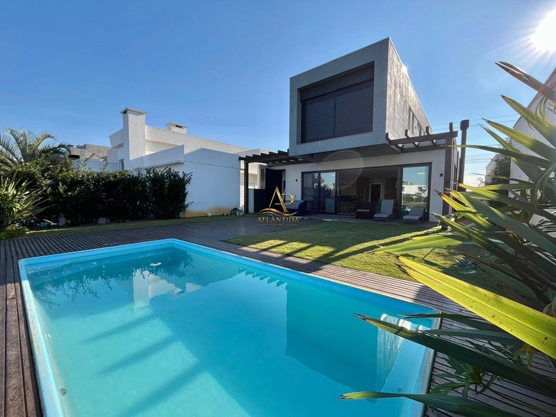✨ SEU REFÚGIO À BEIRA DO LAGO 4 suítes, piscina e alto padrão em cada detalhe.: 3ª foto da galeria de imagens do imóvel