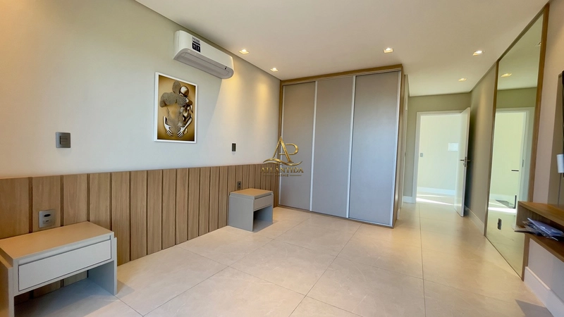 Elegância, espaço e exclusividade definem esta magnífica residência! localizada em condomínio fechado no bairro Maristela, em Xangri-Lá.: 26ª foto da galeria de imagens do imóvel