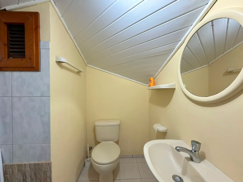 CASA EM RESIDENCIAL À VENDA: 13ª foto da galeria de imagens do imóvel