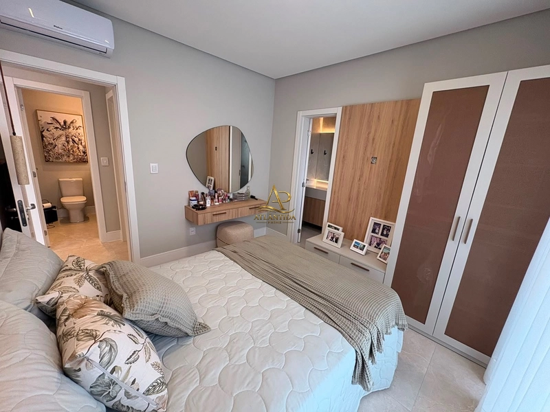 Casa prontinha para ser usada por você, alto padrão e sofisticação.: 20ª foto da galeria de imagens do imóvel