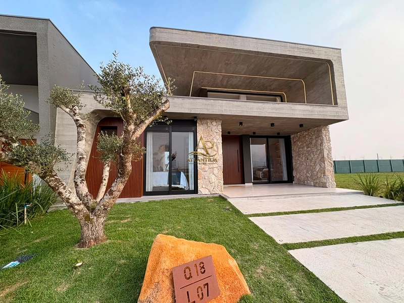 Casa prontinha para ser usada por você, alto padrão e sofisticação.: 1ª foto da galeria de imagens do imóvel