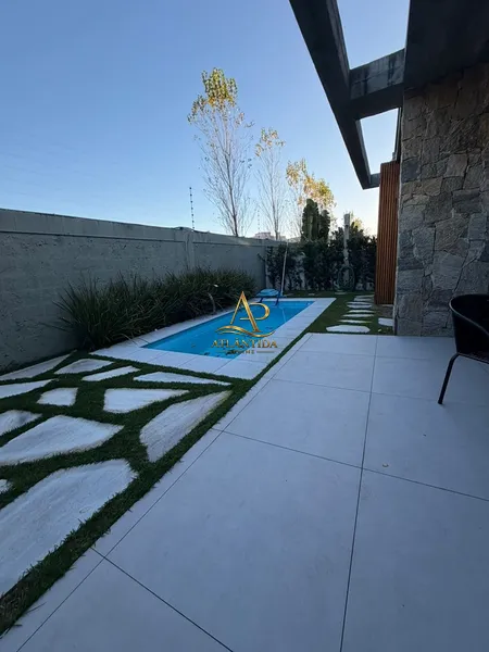 SUNSET – Casa Térrea de Alto Padrão com 4 Suítes e Piscina: 17ª foto da galeria de imagens do imóvel