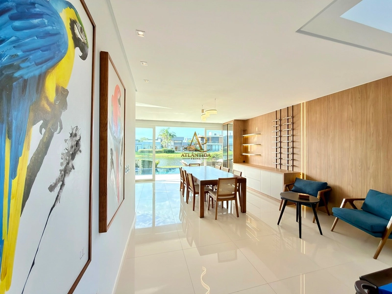 Mais do que uma casa, um projeto exclusivo pensado para quem valoriza sofisticação, conforto e experiências inesquecíveis. Cada ambiente foi cuidadosamente planejado para oferecer elegância, funcionalidade e o privilégio de viver em um dos endereços mais desejados de Xangri-Lá.: 5ª foto da galeria de imagens do imóvel