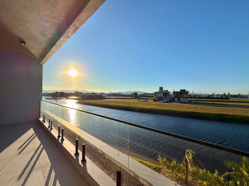 BEIRA LAGO: 27ª foto da galeria de imagens do imóvel