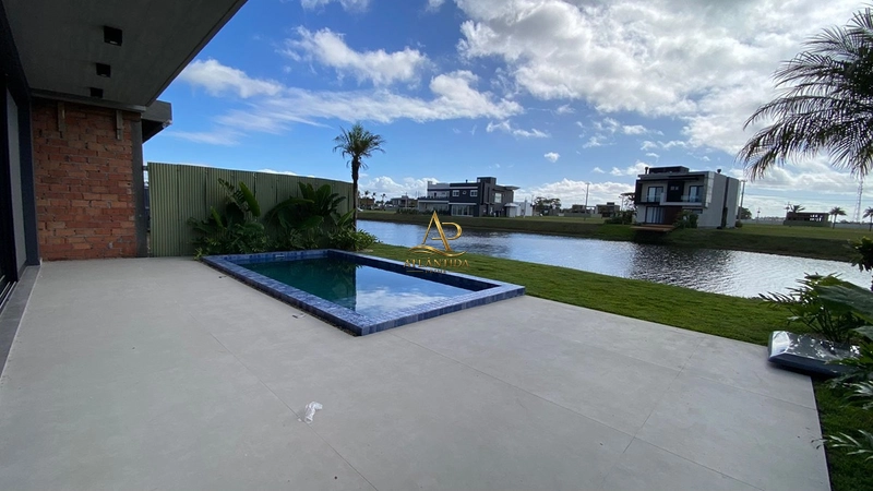 Sobrado Novo , beira lago , piscina de concreto , 60 meses para pagar !: 30ª foto da galeria de imagens do imóvel