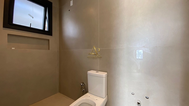 Sobrado Novo , beira lago , piscina de concreto , 60 meses para pagar !: 21ª foto da galeria de imagens do imóvel