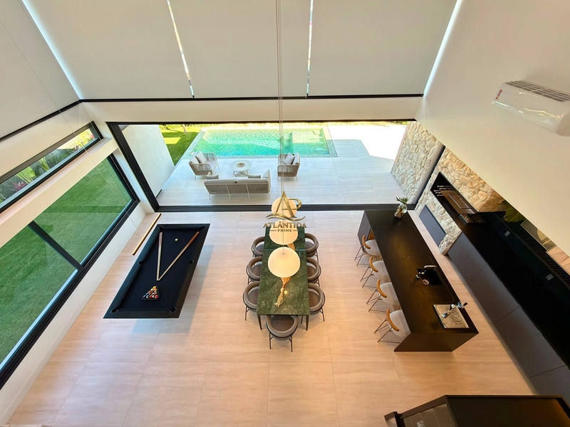 Uma residência de alto padrão, com projeto arquitetônico sofisticado e ambientes pensados para proporcionar conforto, exclusividade e qualidade de vida.: 33ª foto da galeria de imagens do imóvel