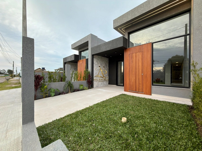 CASA À VENDA | MODERNA E ACONCHEGANTE: 1ª foto da galeria de imagens do imóvel