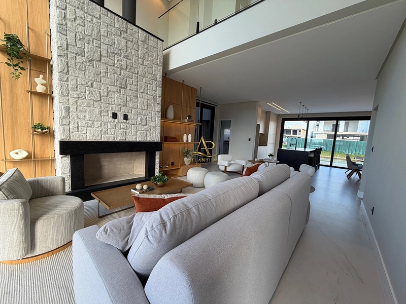 Casa em Condomínio de Alto Padrão em Xangri-Lá: 7ª foto da galeria de imagens do imóvel