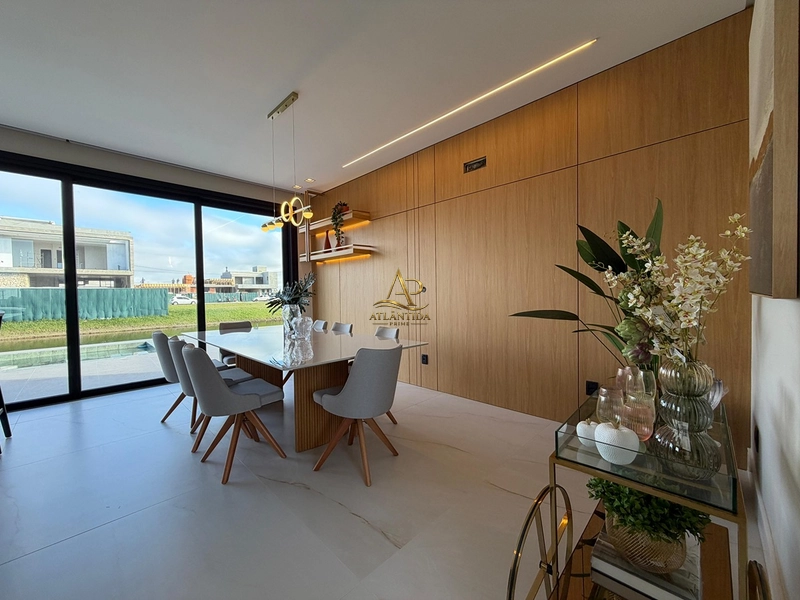 Casa em Condomínio de Alto Padrão em Xangri-Lá: 8ª foto da galeria de imagens do imóvel