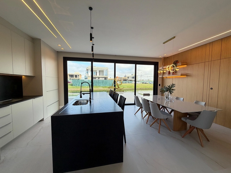 Casa em Condomínio de Alto Padrão em Xangri-Lá: 10ª foto da galeria de imagens do imóvel
