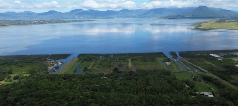 Magnifico sitio com vista para lagoa do Palmital: 17ª foto da galeria de imagens do imóvel