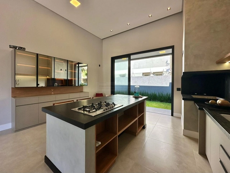 Casa POR DO SOL - 4 Suites: 6ª foto da galeria de imagens do imóvel