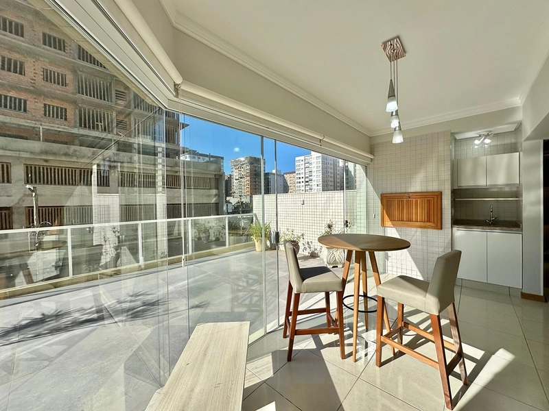 Apartamento de frente com Terraço: 8ª foto da galeria de imagens do imóvel