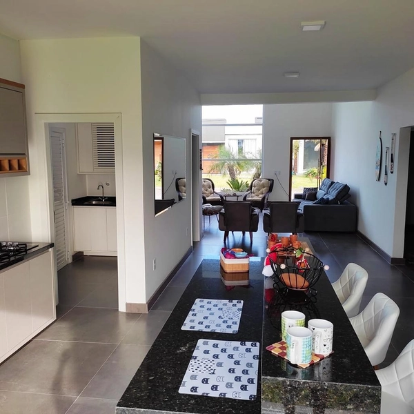 Linda Casa 3 Suítes em condominio Dubai: 12ª foto da galeria de imagens do imóvel