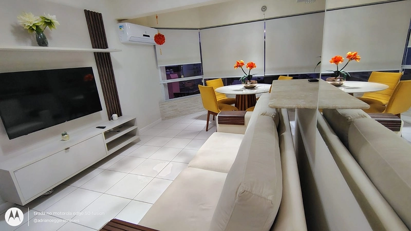 Lindo partamento 2 dormitorios mobiliado com garagem dupla 2 quadras do Mar e da Praça: 3ª foto da galeria de imagens do imóvel