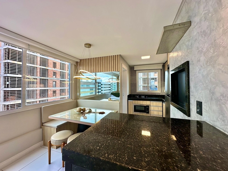 MAgnifico apartamento mobiliado em frente a praça: 7ª foto da galeria de imagens do imóvel