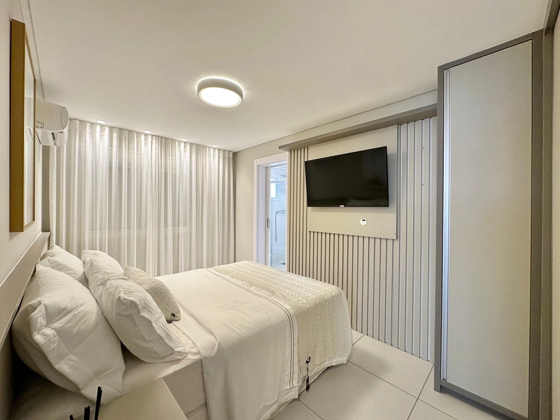 MAgnifico apartamento mobiliado em frente a praça: 3ª foto da galeria de imagens do imóvel