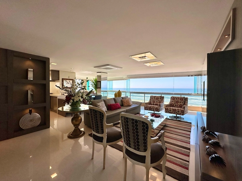 Magnifico apartamento 4 suites frente Mar: 4ª foto da galeria de imagens do imóvel