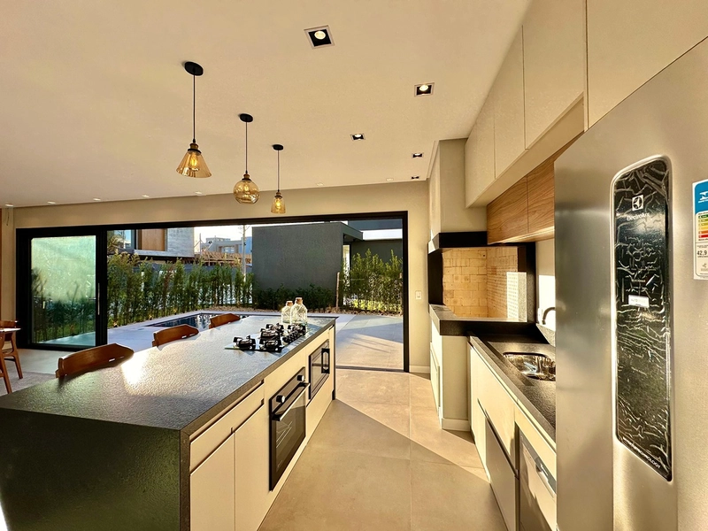 Magnifica casa 4 suites no SUNSET: 16ª foto da galeria de imagens do imóvel