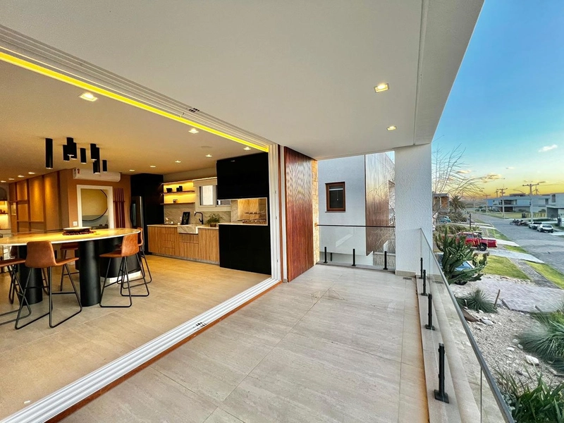 Mansão única a beira lago com 4 suites : 52ª foto da galeria de imagens do imóvel