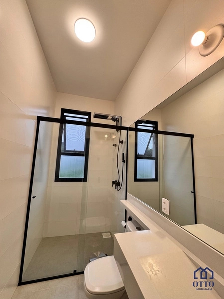 Linda Casa com Jacuzzi e Ótima Posição Solar: 17ª foto da galeria de imagens do imóvel