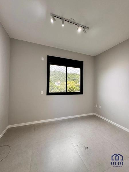 Linda Casa com Jacuzzi e Ótima Posição Solar: 20ª foto da galeria de imagens do imóvel