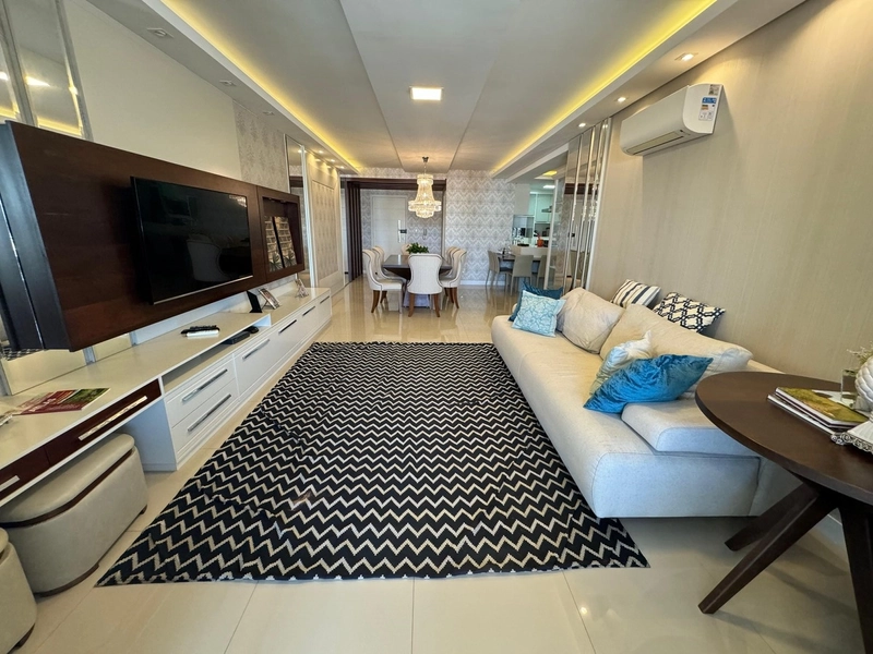 Apartamento pé na areia com vista Mar, na Cachoeira do Bom Jesus.: 3ª foto da galeria de imagens do imóvel