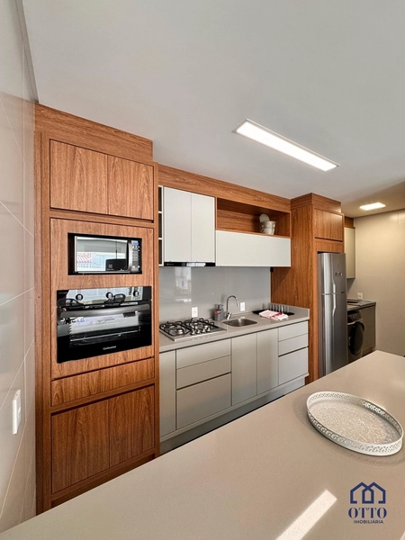 Apartamento 02 suítes, novo e equipado, apenas 20 passos da praia!: 8ª foto da galeria de imagens do imóvel