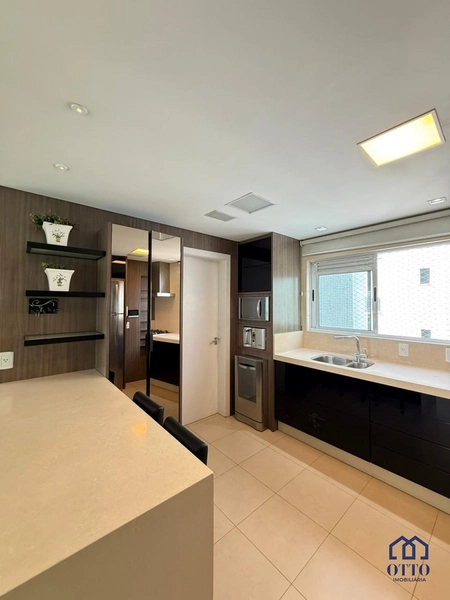 Cobertura Duplex, com piscina e vista para Av. Beira-Mar.: 15ª foto da galeria de imagens do imóvel