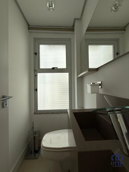 Cobertura Duplex, com piscina e vista para Av. Beira-Mar.: 5ª foto da galeria de imagens do imóvel