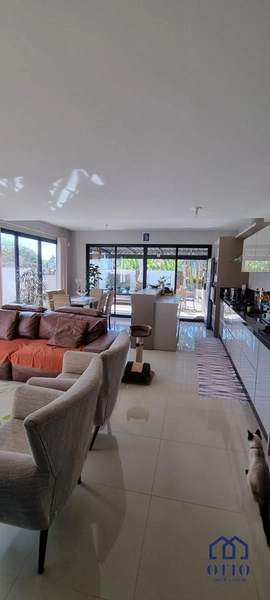 Casa Excelente Estado, 3 Suítes, Piscina,  Ótima Exposição Solar.: 9ª foto da galeria de imagens do imóvel