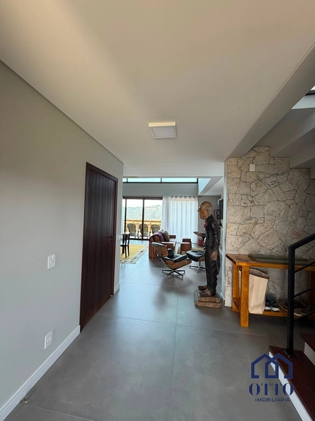 Casa na Serra,em Rancho Queimado, em condomínio fechado com boa infraestrutura.: 10ª foto da galeria de imagens do imóvel