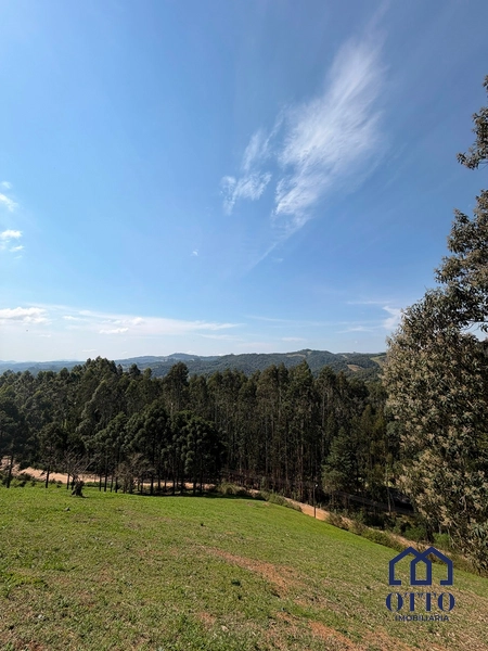 Casa na Serra,em Rancho Queimado, em condomínio fechado com boa infraestrutura.: 6ª foto da galeria de imagens do imóvel