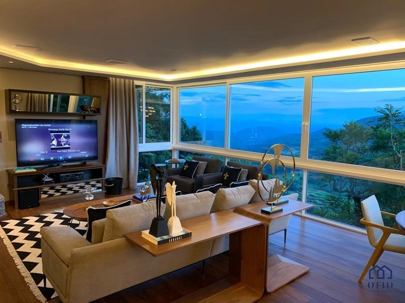 Lindíssimo apartamento em Gramado com vista para o Vale.: 2ª foto da galeria de imagens do imóvel