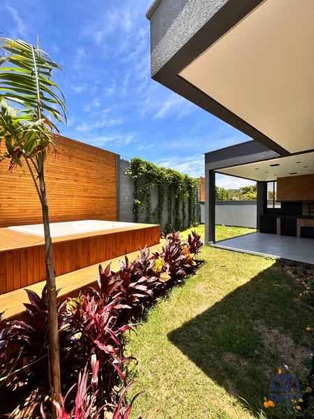 Casa Exclusiva em Zona Tranquila com Conforto e Tecnologia: 38ª foto da galeria de imagens do imóvel