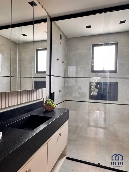 Casa Exclusiva em Zona Tranquila com Conforto e Tecnologia: 37ª foto da galeria de imagens do imóvel