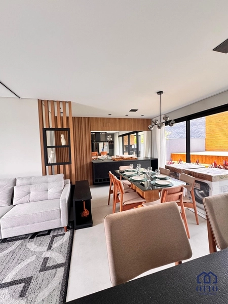 Casa Exclusiva em Zona Tranquila com Conforto e Tecnologia: 11ª foto da galeria de imagens do imóvel