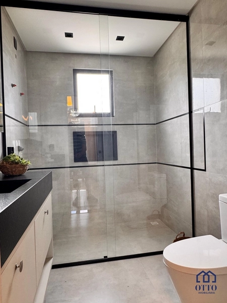 Casa Exclusiva em Zona Tranquila com Conforto e Tecnologia: 29ª foto da galeria de imagens do imóvel