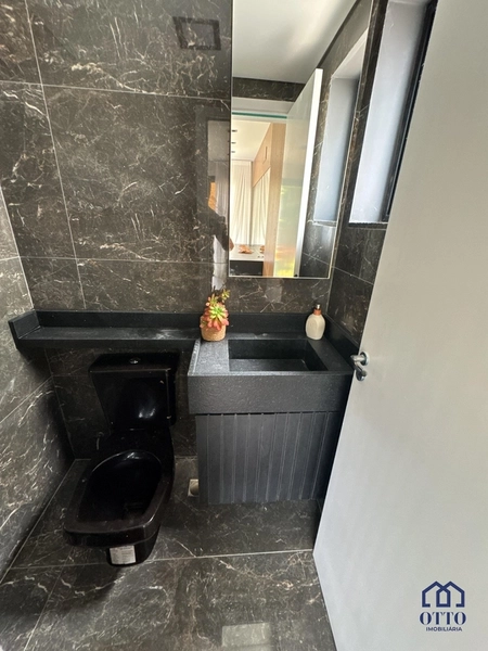 Casa Exclusiva em Zona Tranquila com Conforto e Tecnologia: 12ª foto da galeria de imagens do imóvel