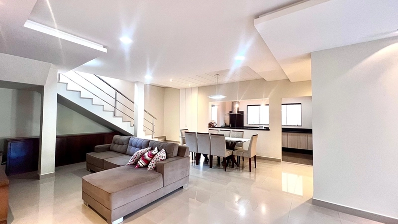Casa em Condomínio - Região Leste: 3ª foto da galeria de imagens do imóvel