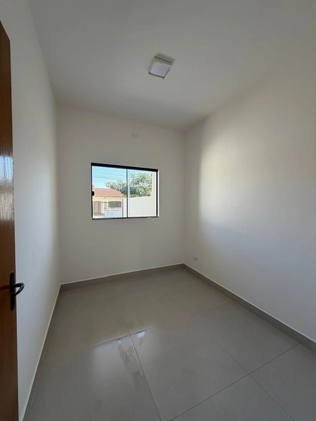 Casa - Região Norte - Londrina : 4ª foto da galeria de imagens do imóvel